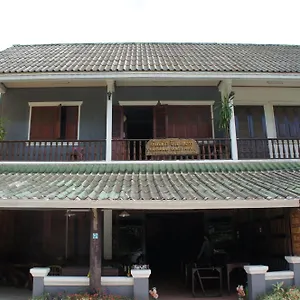 chansavang-guesthouse.hotelsluangprabang.com/